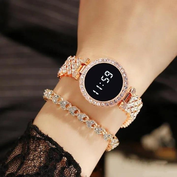 Women’s Stainless Steel Chain Strap Watch – Battery Operated & Water Resistant
